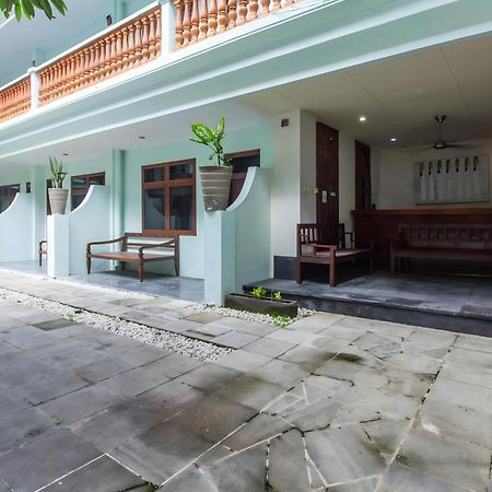 Capital O 93809 Wida Hotel Legian Eksteriør billede