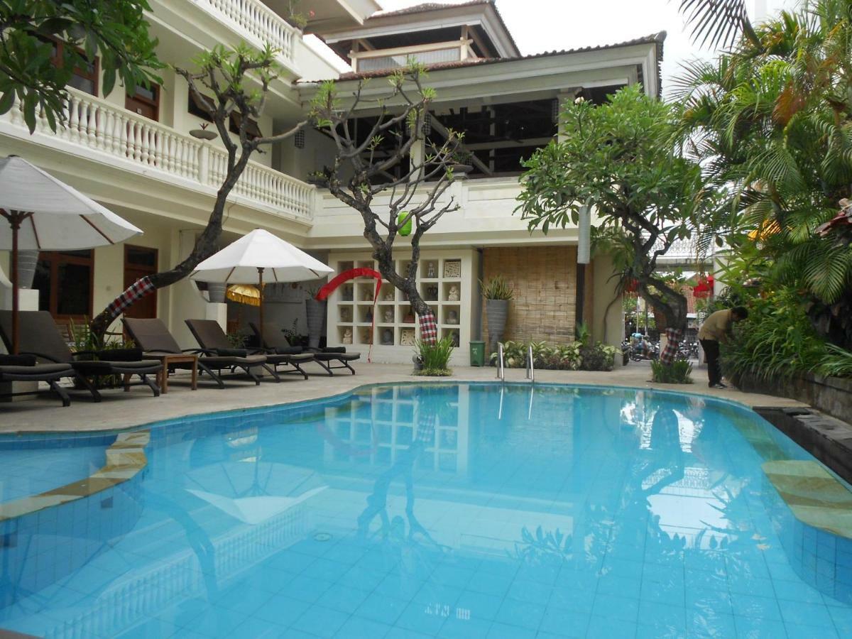 Capital O 93809 Wida Hotel Legian Eksteriør billede